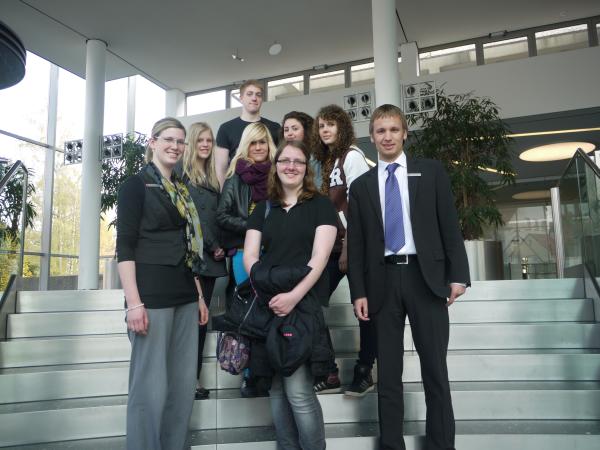 Schülerfirma macht sich fit im Online-Banking